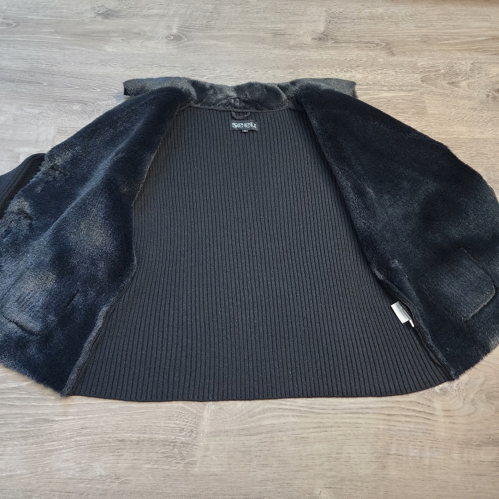 SEEU Black Ribbed Knit Faux Fur Button Down Sweater Jacket - Picture 13 of 16